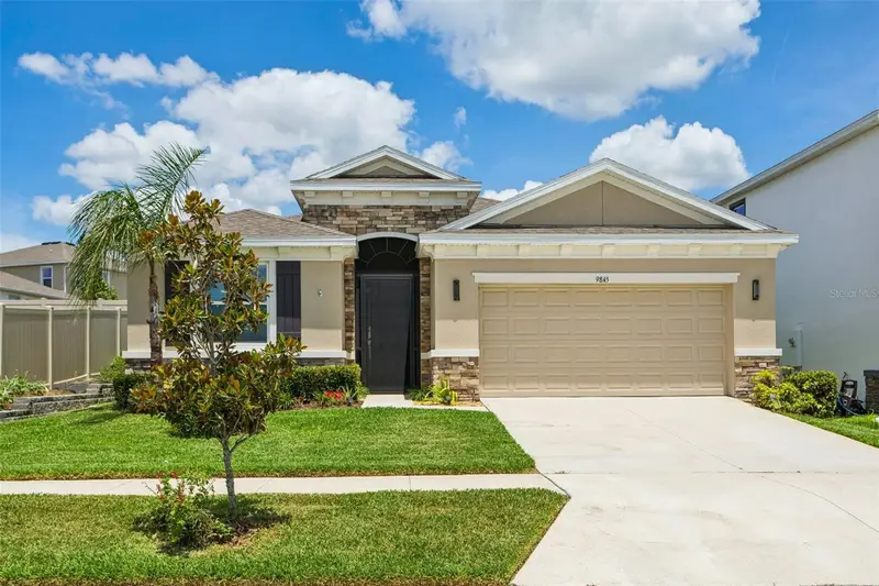 9845 Shoreline View Way, FL