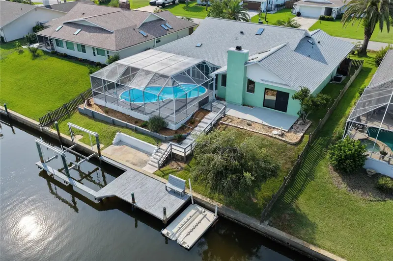 6 Cherry Ct, FL