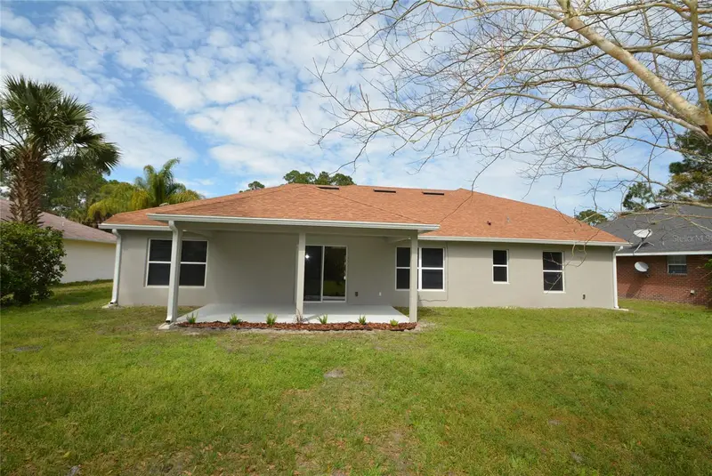 16 Porpoise Ln, FL