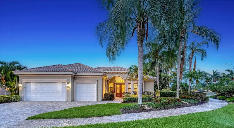 8889 Enclave Ct, FL