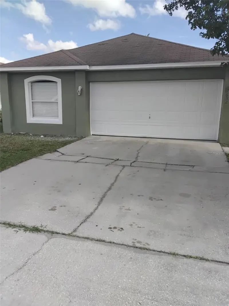 7632 Harbor Lake Dr, FL
