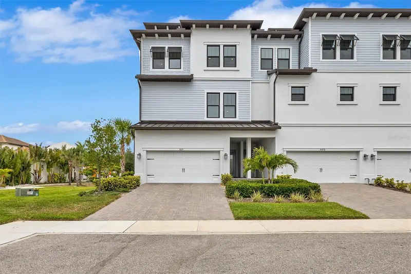 3027 Bermuda Sloop Cir, FL