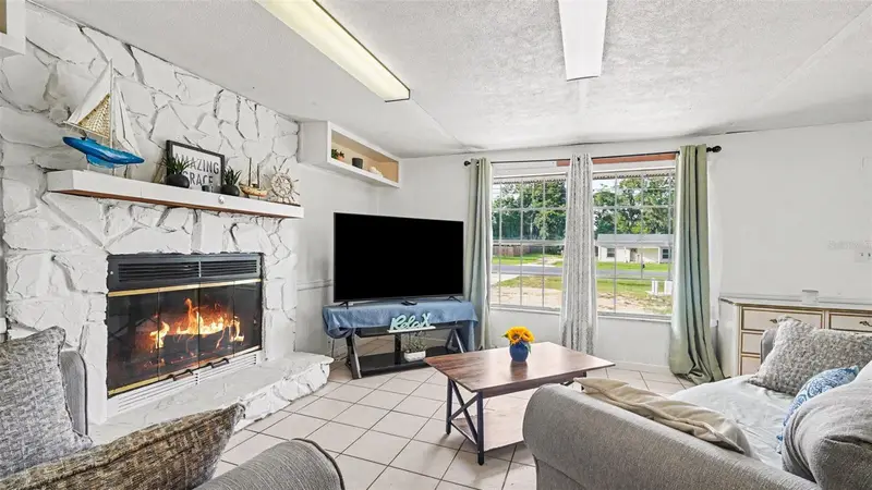 7075 W Homosassa Trl, FL