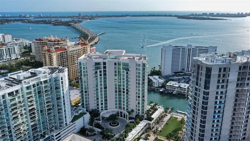 401 Quay #1004, FL