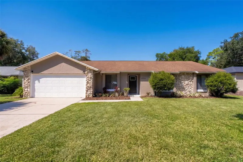 2911 Autumnwood Trl, FL