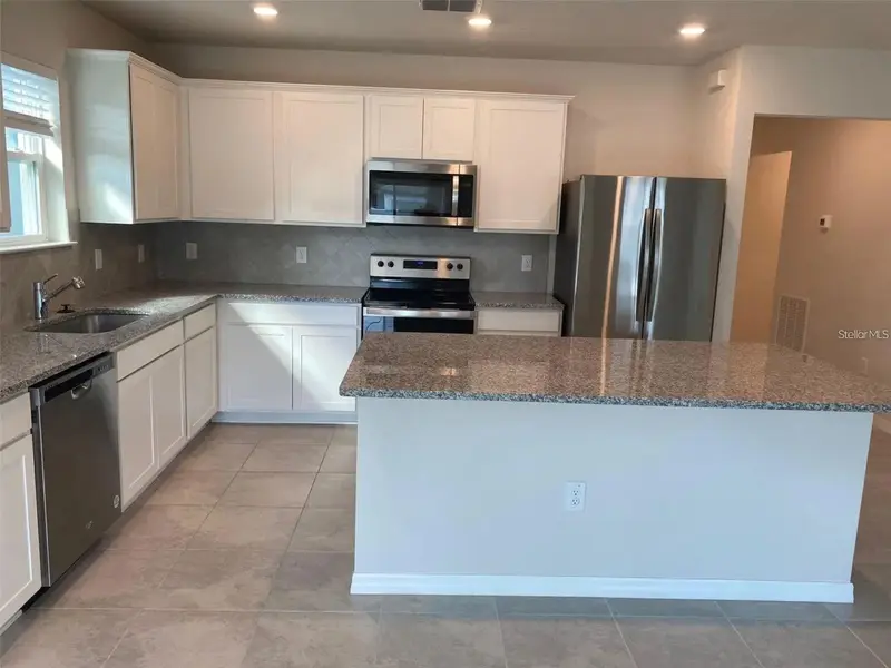 9643 Summers Cay Cir, FL