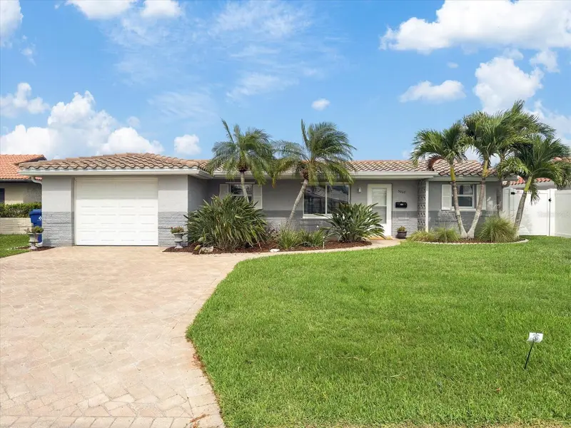5008 Dory Dr, FL