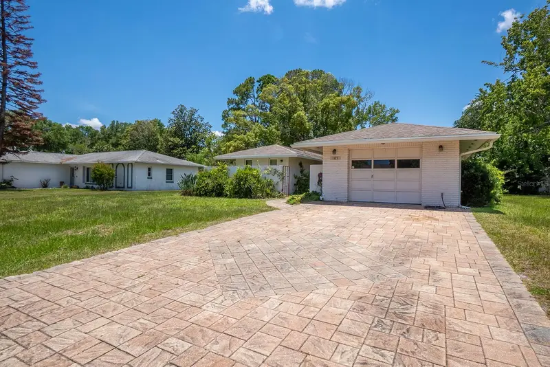 109 Farragut Dr, FL