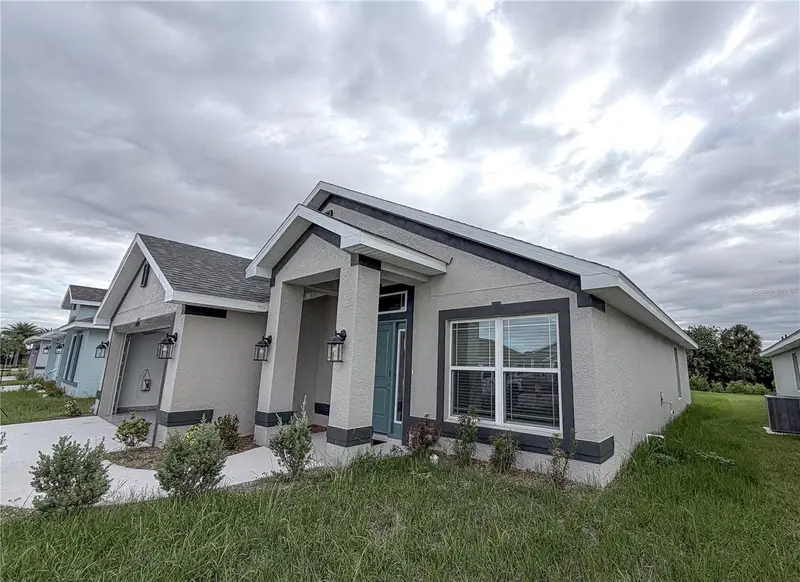 2680 Averland Loop, FL
