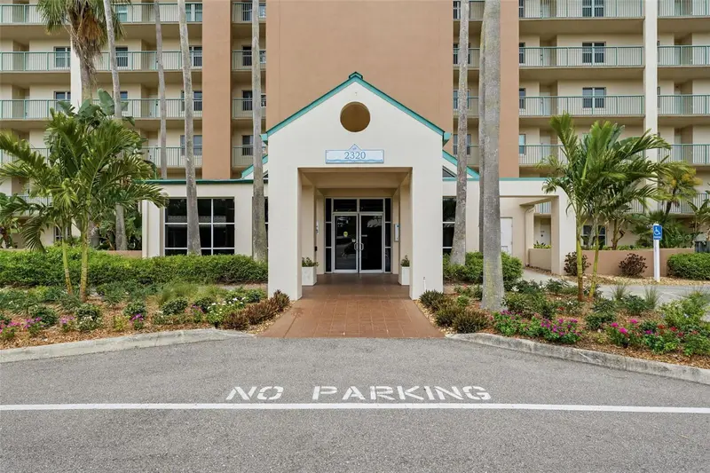 2320 Terra Ceia Bay Blvd #207, FL