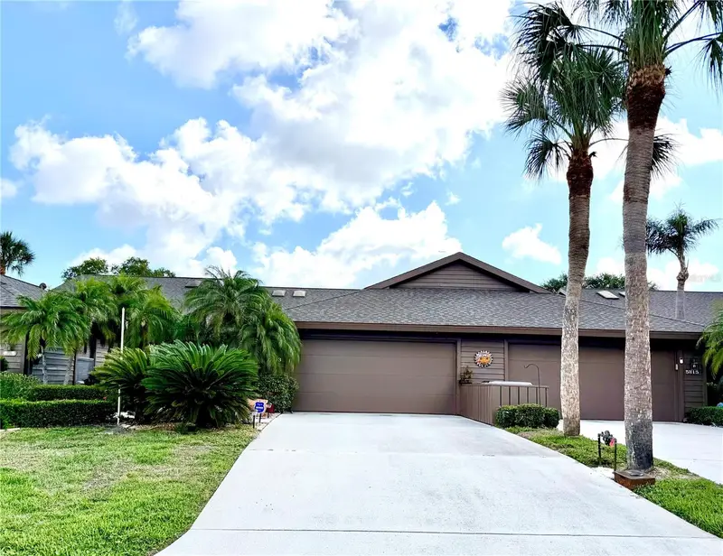 5813 Merion Way #5813, FL
