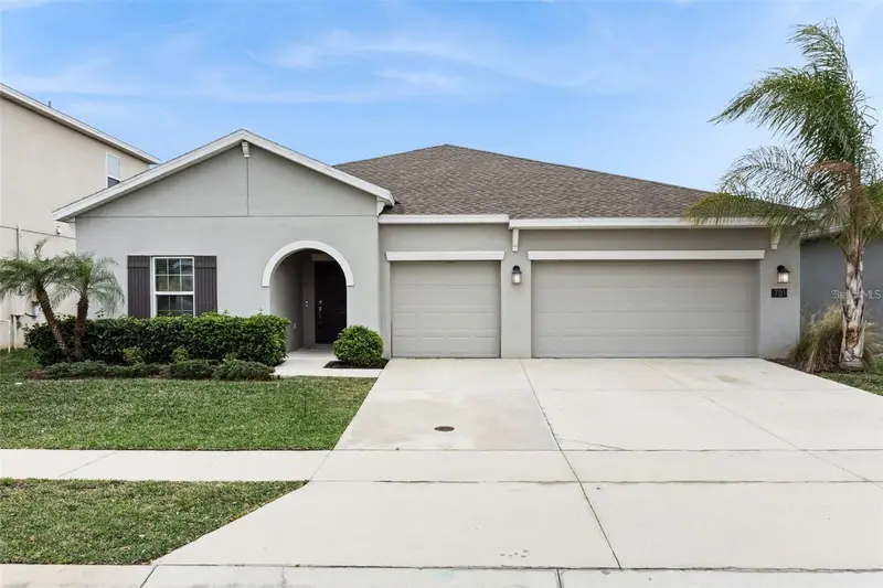 781 Taurus Ln, FL