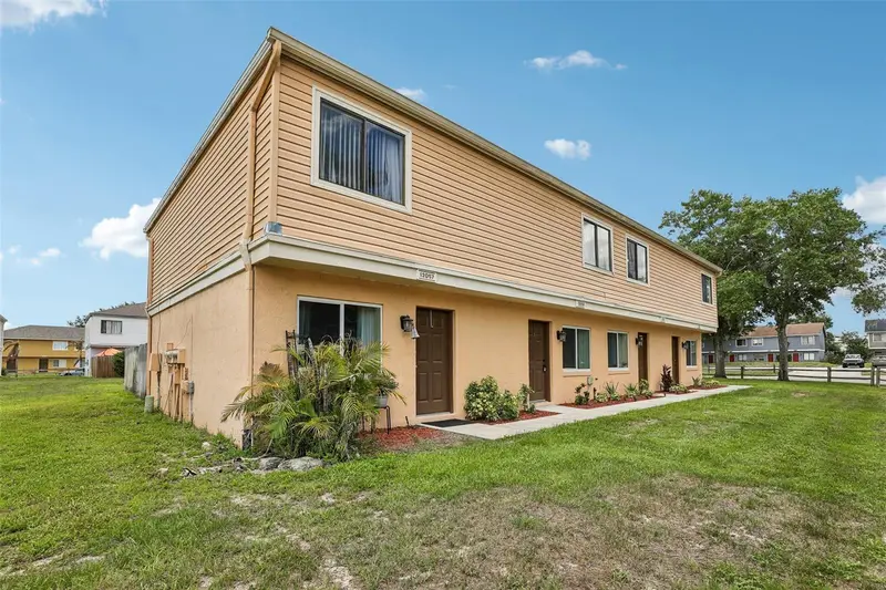 12057 Tift Cir, FL