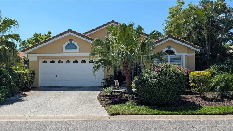 5406 83rd Ter E, FL