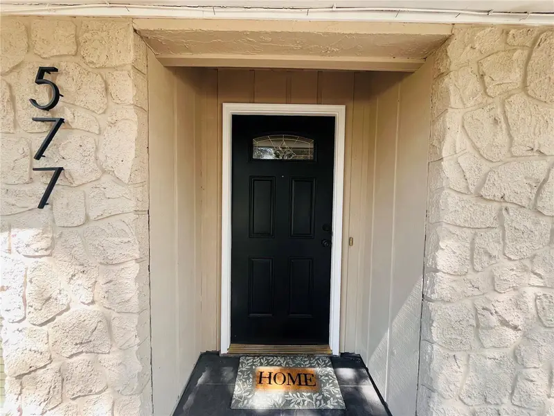 577 Walden Ct, FL