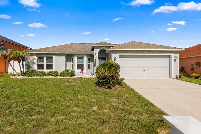 5872 Royal Hills Cir, FL