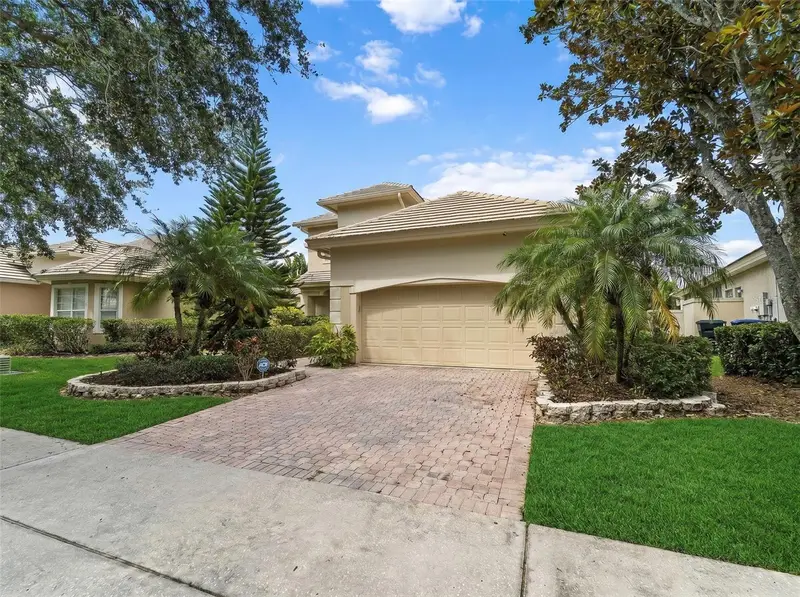 10513 Holly Crest Dr, FL