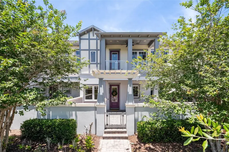 9037 Laureate Blvd, FL
