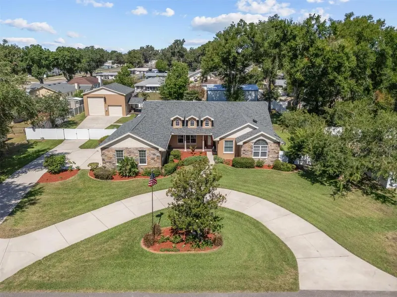 615 N Oak Ave, FL