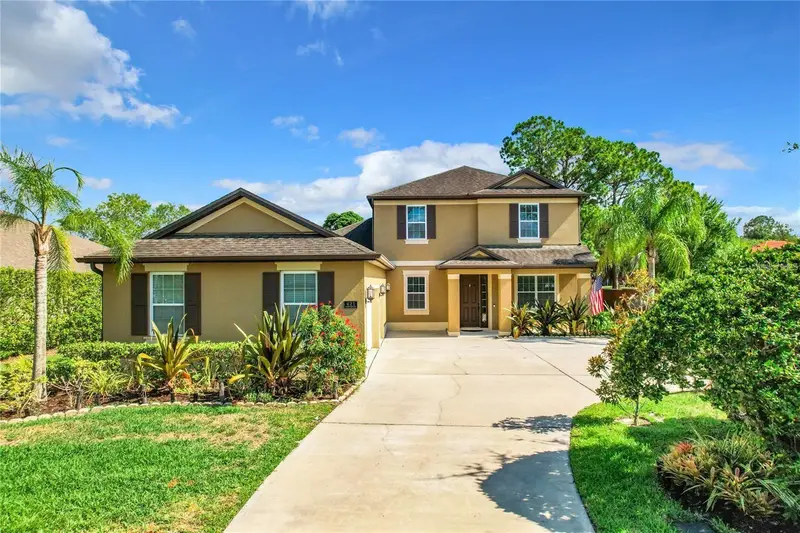 421 Meadowridge Cv, FL
