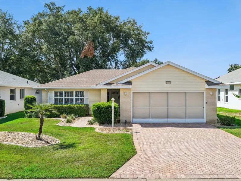 21230 Royal St Georges Ln, FL