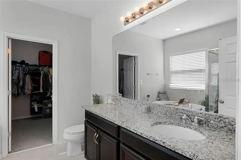 3946 Wind Dancer Cir, FL