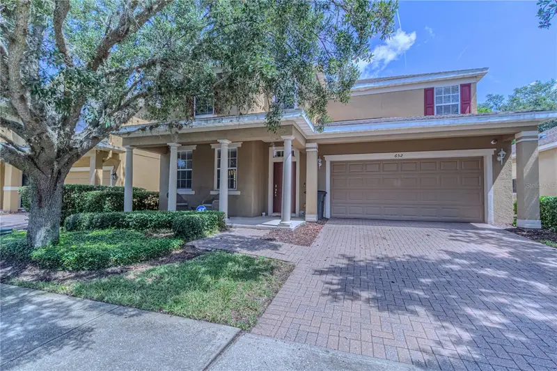 652 Legacy Park Dr, FL