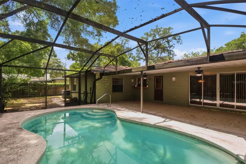 436 Bison Cir, FL