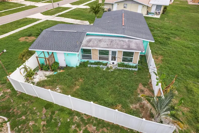 3570 Harbor Blvd, FL
