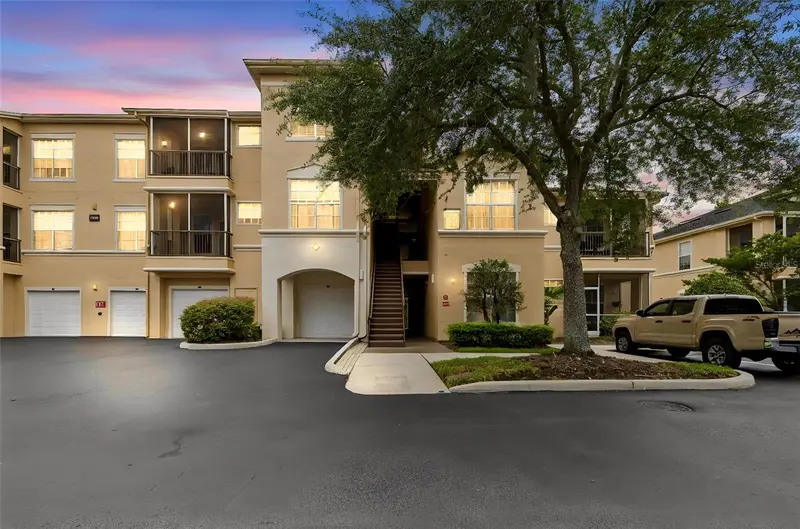 5125 Palm Springs Blvd #15105, FL