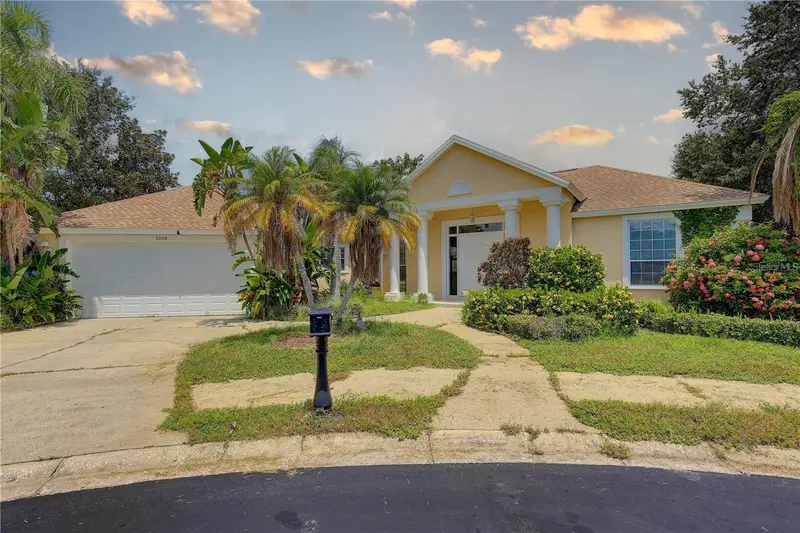 2208 Hampstead Ct, FL
