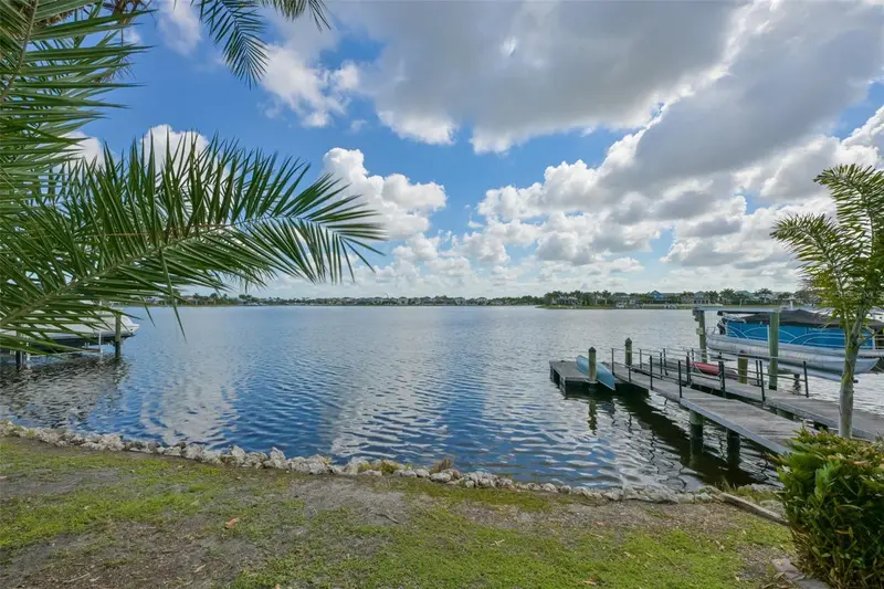 5229 Brighton Shore Dr, FL