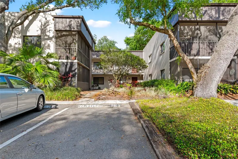 11720 Raintree Village Blvd #A, FL
