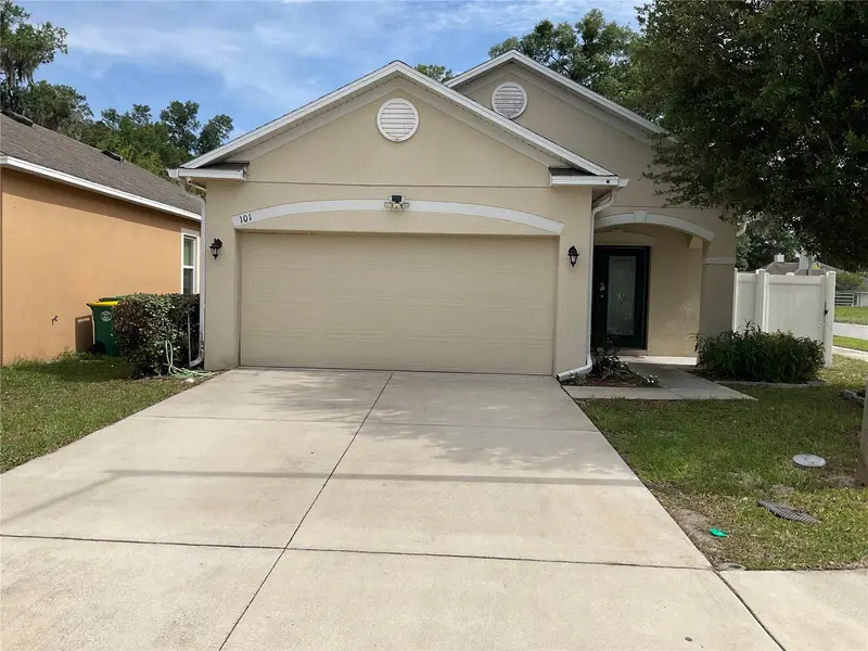 101 Hurst Ct, FL