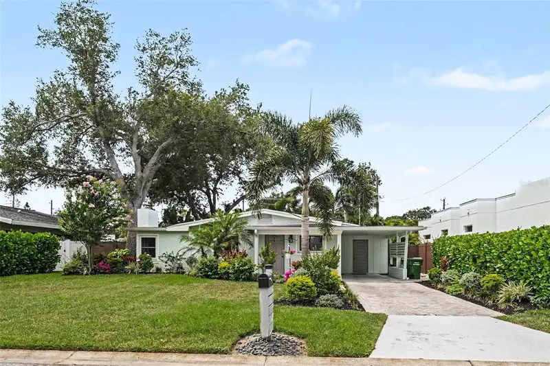 2344 Temple St, FL