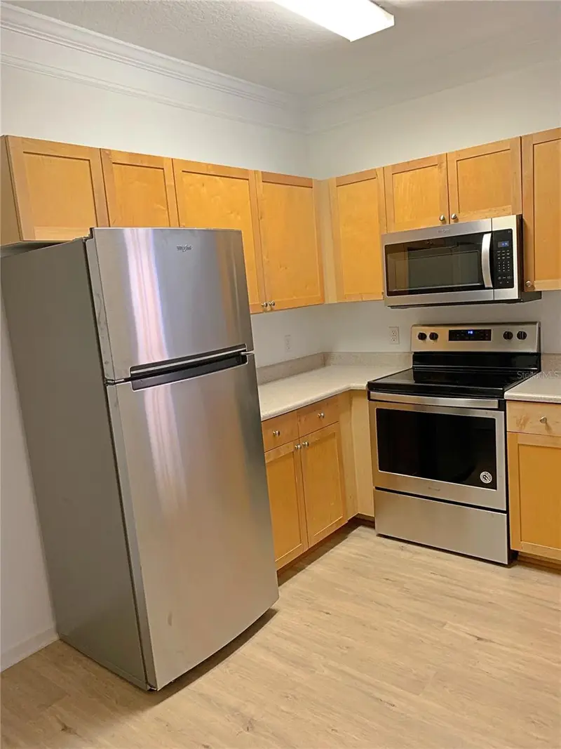 8848 Villa View Cir #203, FL