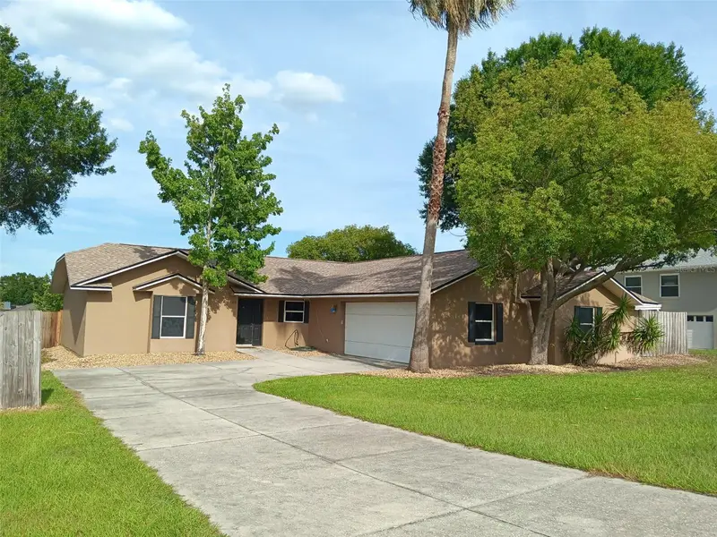115 N Ramona Ave, FL