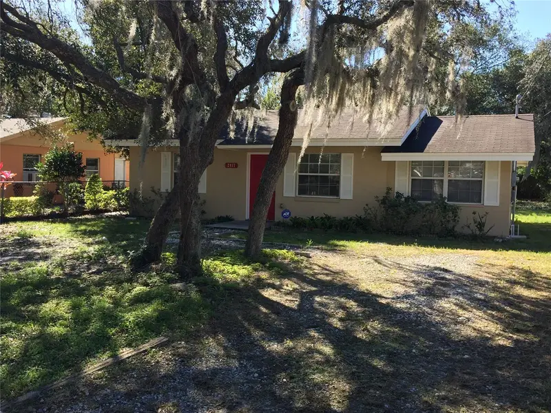 2417 Golfview St, FL