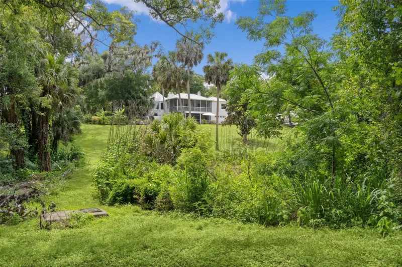 306 N Clayton St, FL