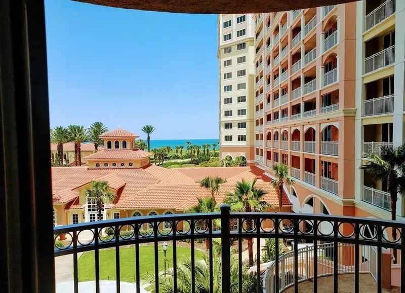 200 Ocean Crest Dr #231, FL