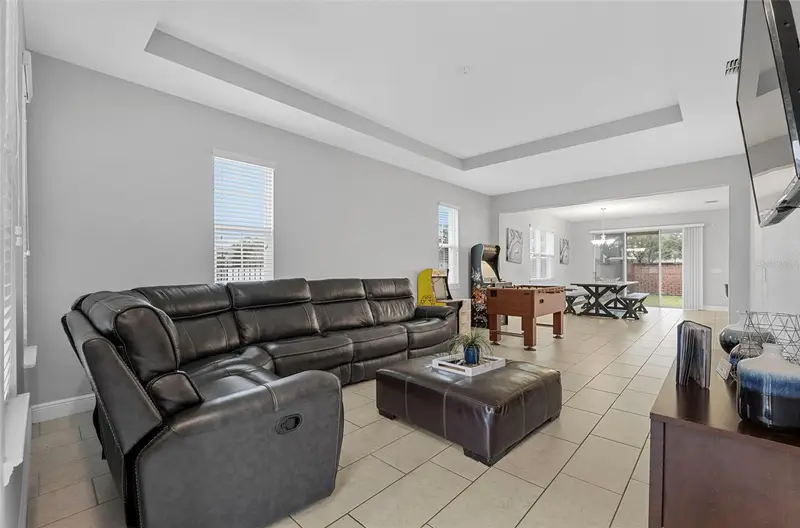 206 Aberdeen St, FL