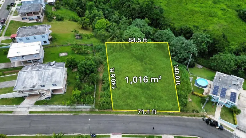 Solar#10, Bloque B, Sector La Linea, Bo Jaguas, PR