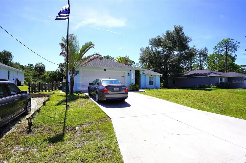 2376 Dodge St, FL