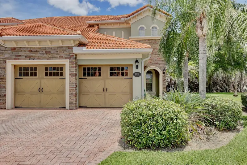 8816 Della Scala Cir, FL