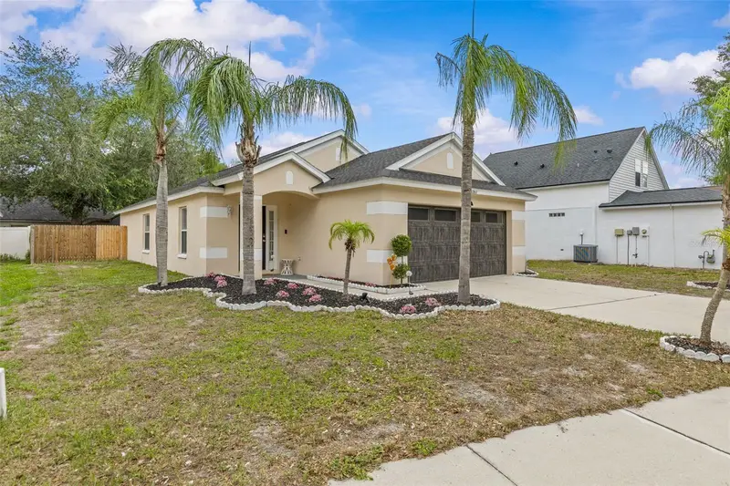 10611 Lakeside Vista Dr, FL