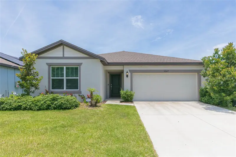 9547 Summers Cay Cir, FL