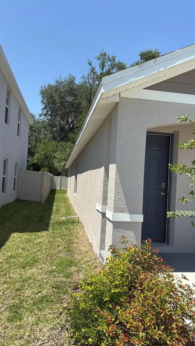 37373 Sharks Eye Ln, FL