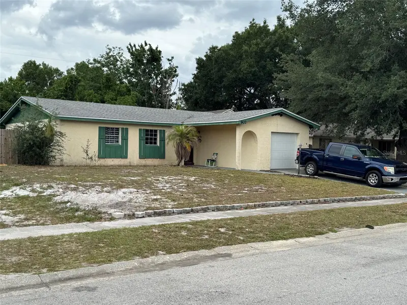 907 Hyland Springs Dr, FL