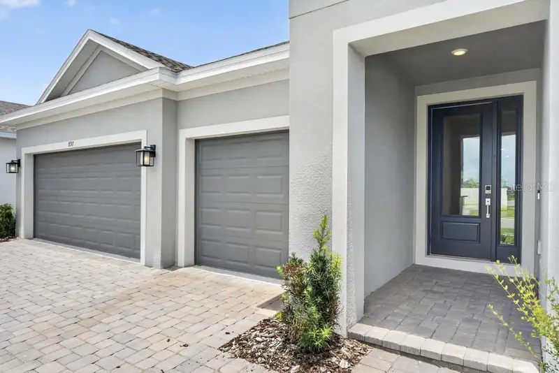 897 Ladyfish Trl, FL