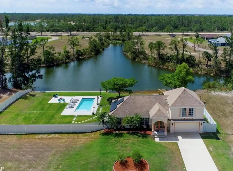 2012 Ne 33rd Ln, FL